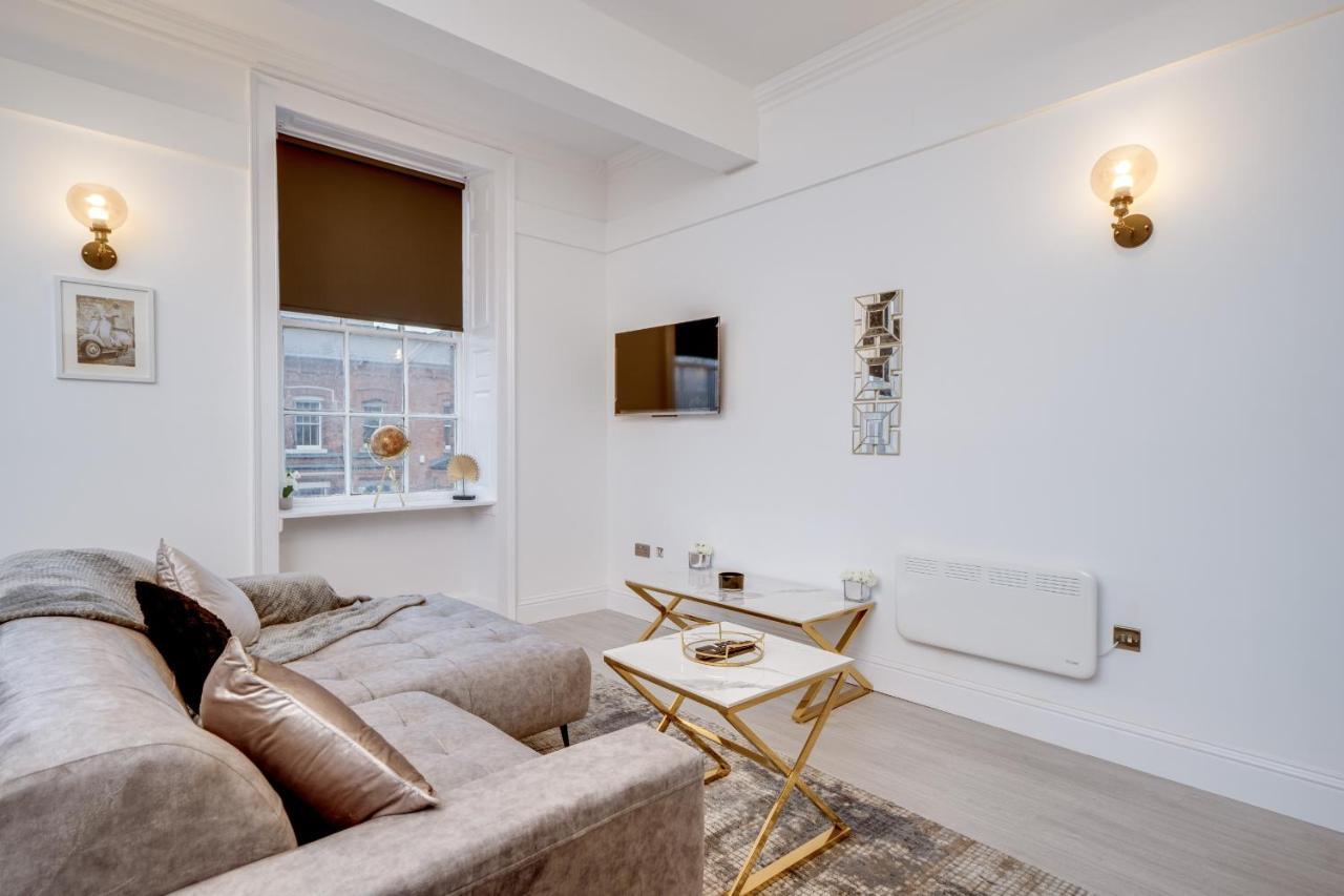 Town House Apartments ウェイクフィールド エクステリア 写真
